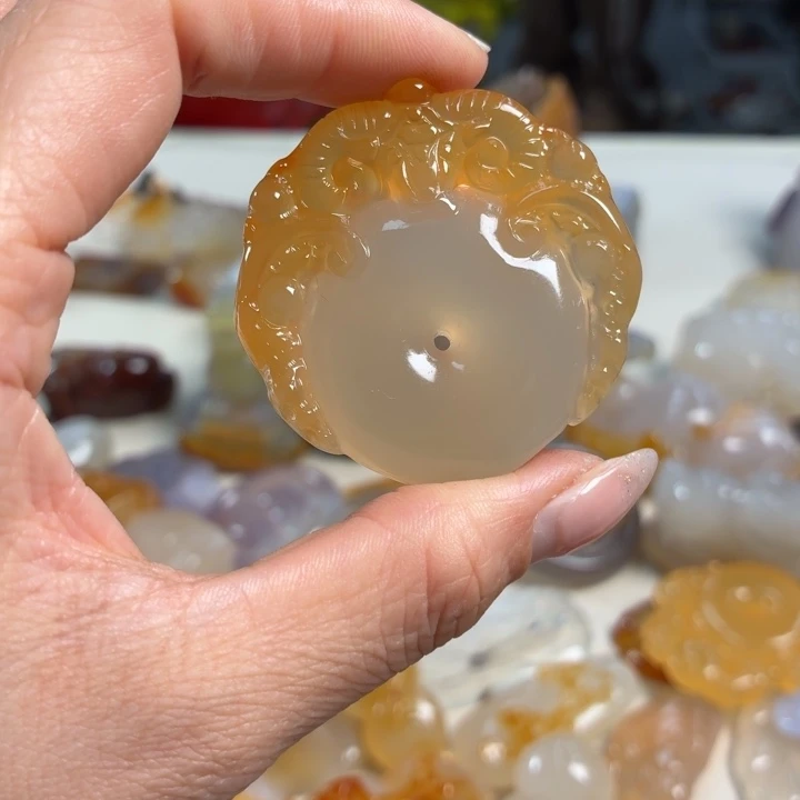 玛瑙/玉髓未镶嵌吊坠(不含链)