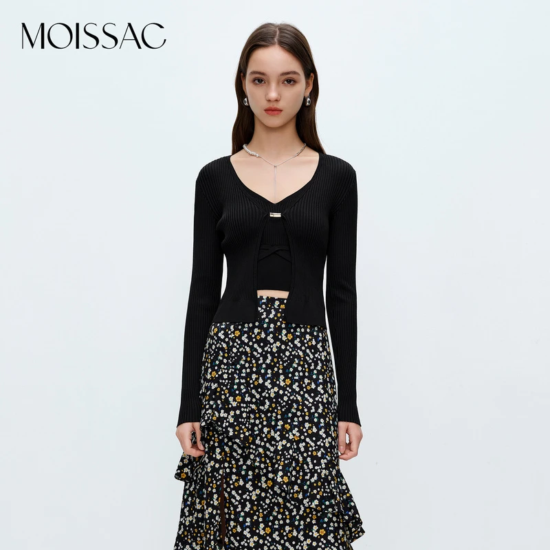 MOISSAC/摩萨克 秋季甜酷辣妹风V领黑色修身针织上衣MWDQ30602