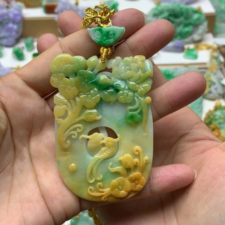 颈饰未镶嵌翡翠翡翠