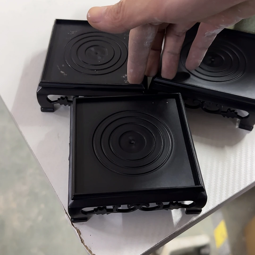 3个：默认有孔，福利满15元发：塑料