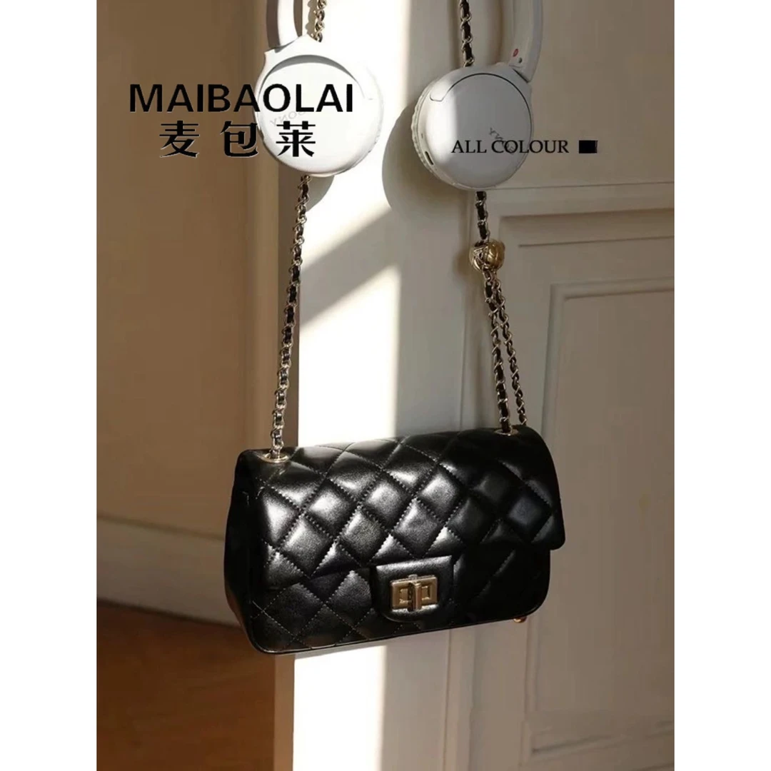 斜挎包女包2025新款小香风包包女款黑色包包2025超火斜挎小方包女