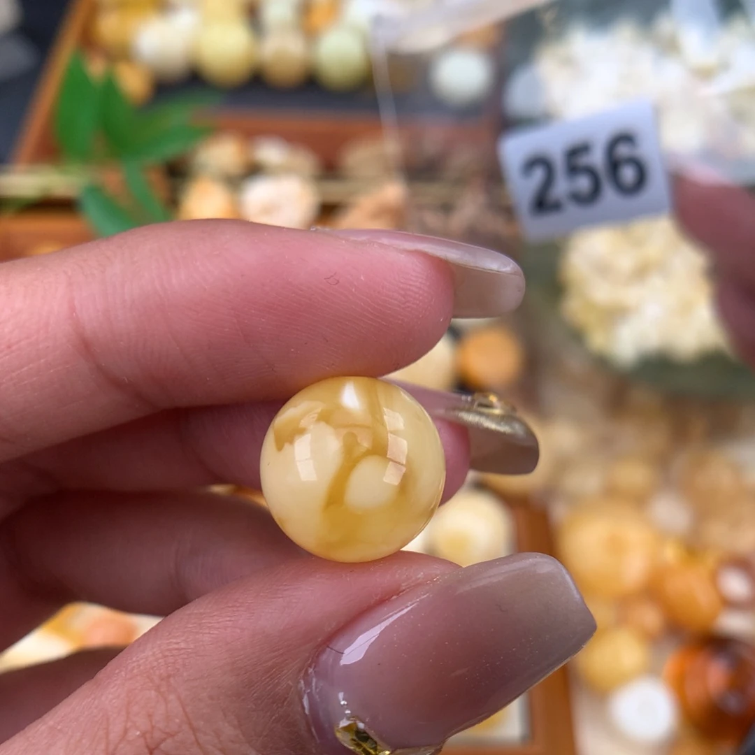 琥珀珠宝奇石未镶嵌13.1