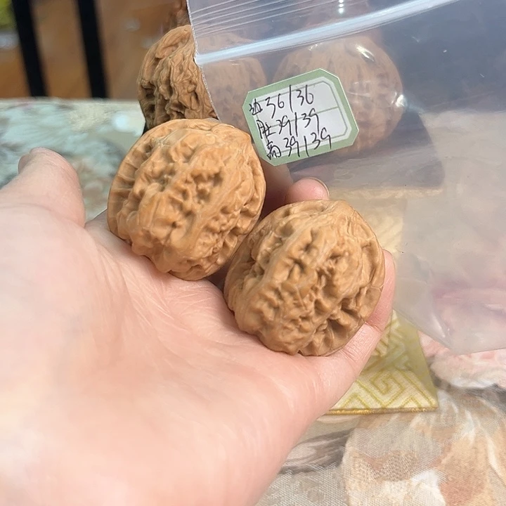 文玩核桃把件马蹄