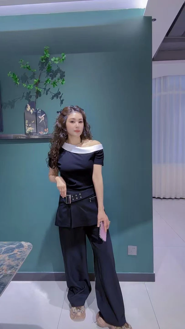 时尚百搭黑色时装裙裤#2888