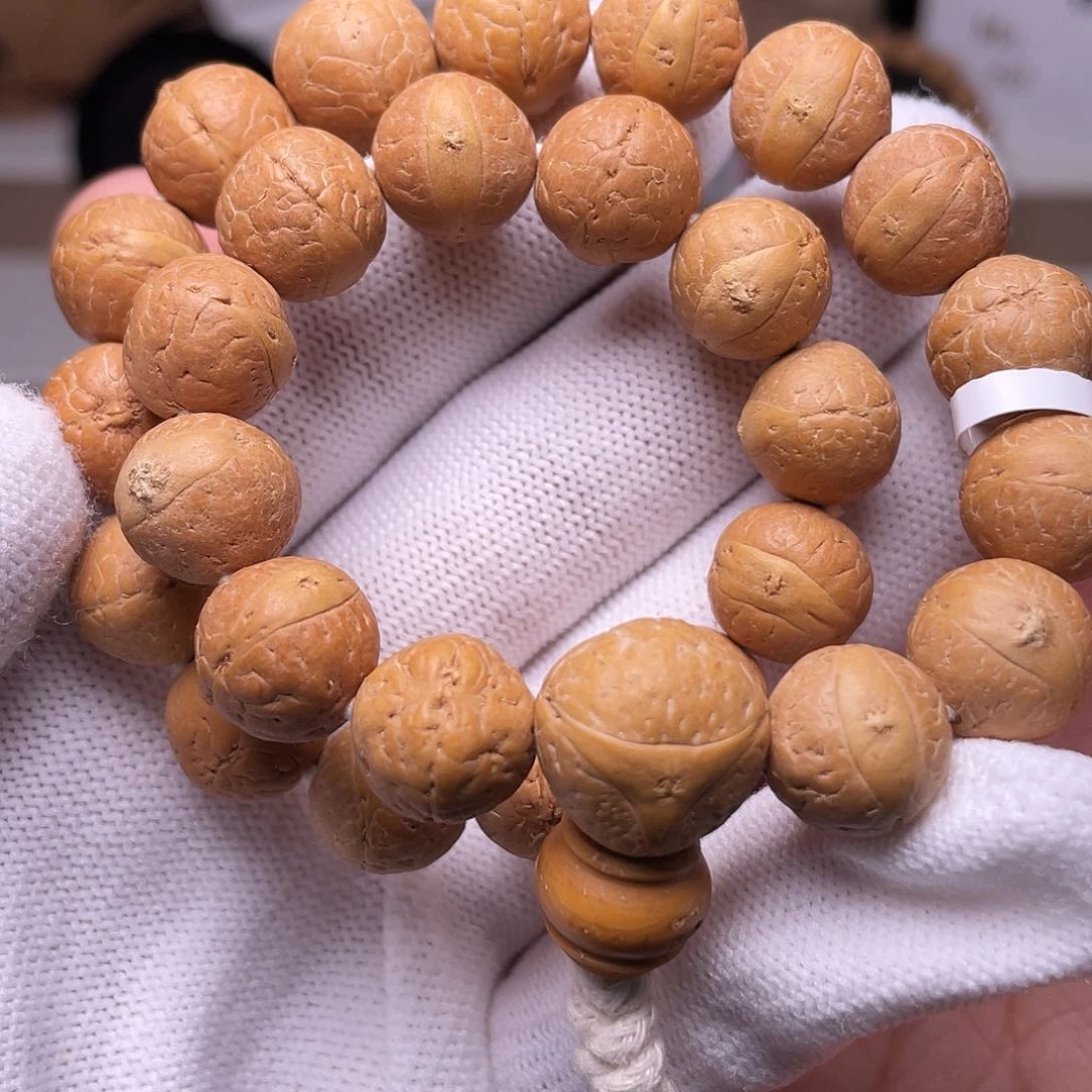 凤眼菩提吊坠菩提305