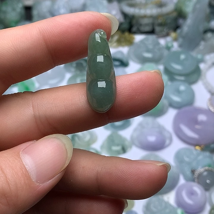 翡翠未镶嵌颈饰天然翡翠