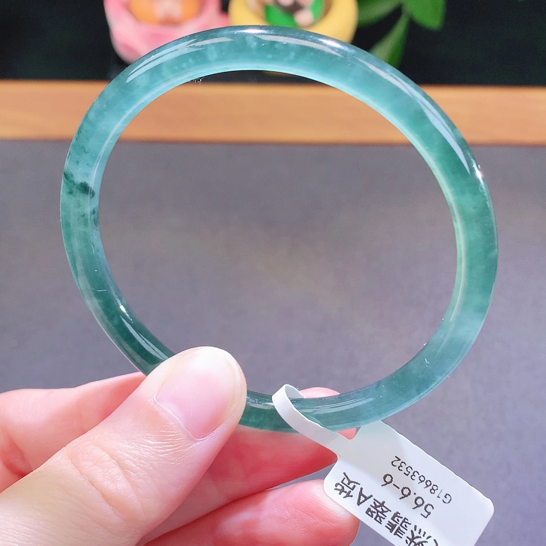 翡翠未镶嵌手镯天然翡翠