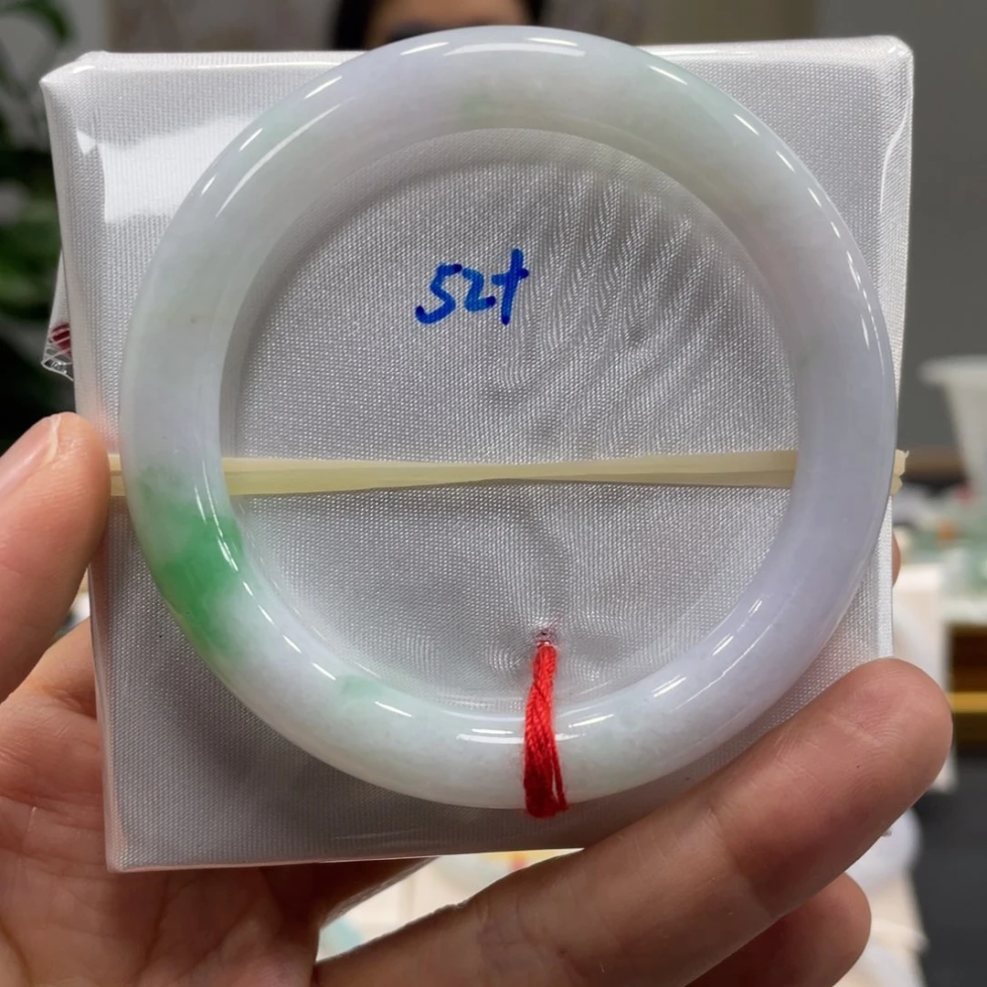 翡翠未镶嵌手镯翡翠