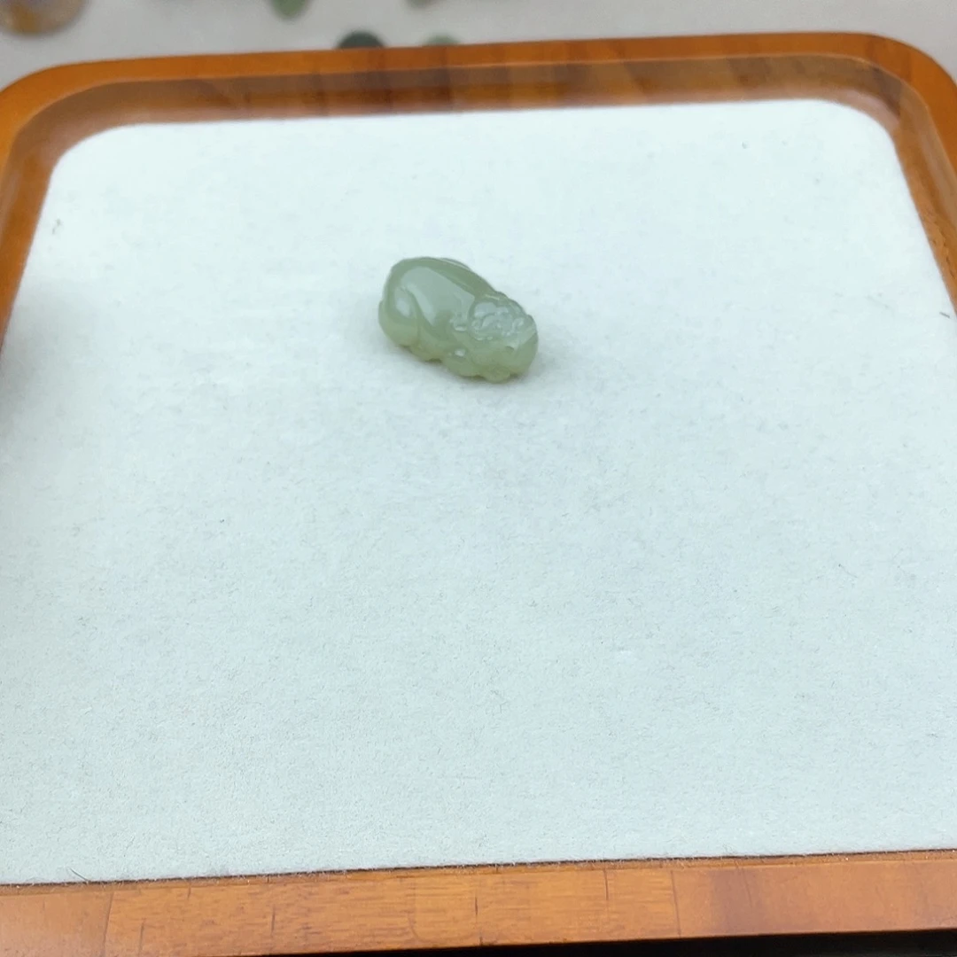 和田玉吊坠(不含链)未镶嵌