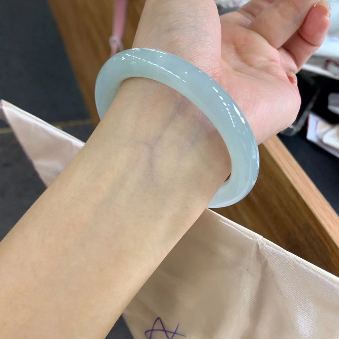 翡翠未镶嵌手镯天然Ａ货翡翠58