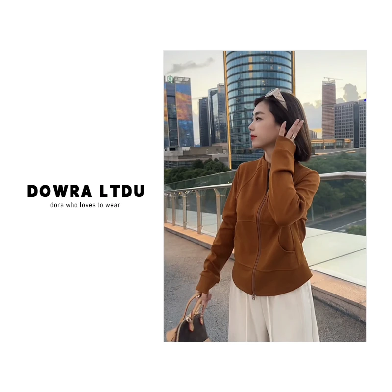 朵拉【有氧运动】2025年冬季新款半高领纯色显瘦百搭外套 016-90985