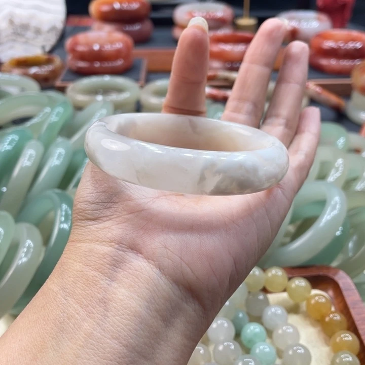 石英质玉钛钢珠宝奇石