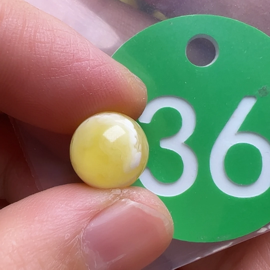 蜜蜡未镶嵌珠宝奇石10m m