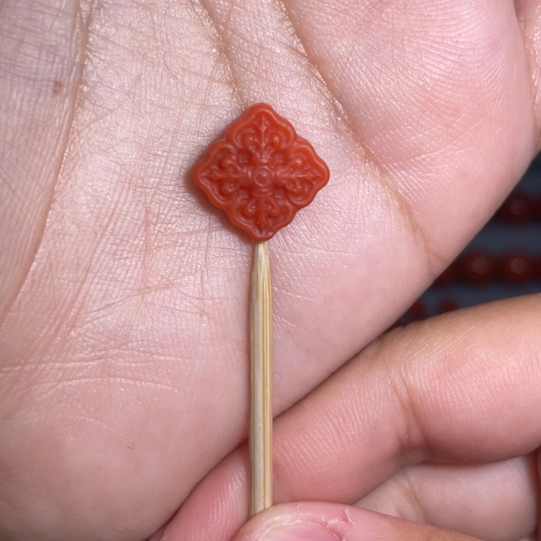 未镶嵌金刚杵背云11.6mm南红玛瑙