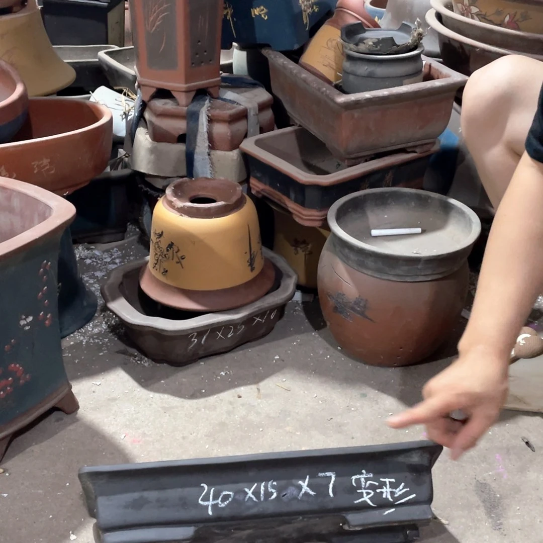 紫砂花瓶紫砂等文物的收藏价值极