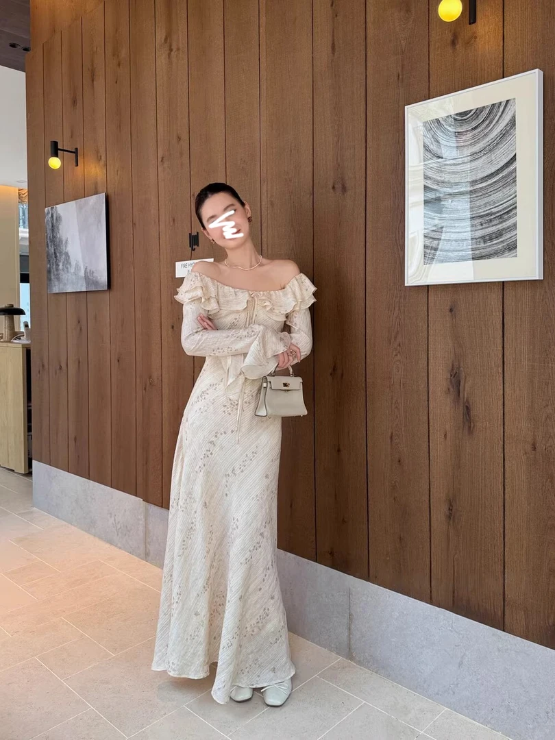 法式浪漫优雅荷叶边露肩长袖连衣裙女装早秋一字肩系带鱼尾长裙子