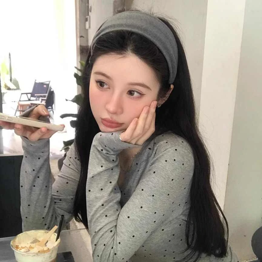 日常外戴宽边发捆发箍女压发高颅顶灰色发带发卡旅行头箍
