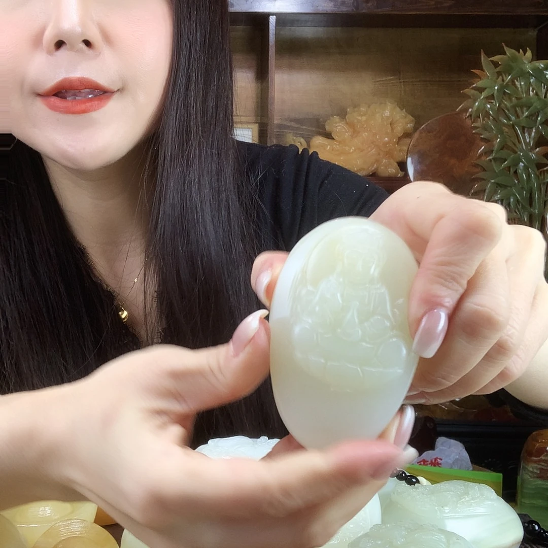 石材古青石手把件