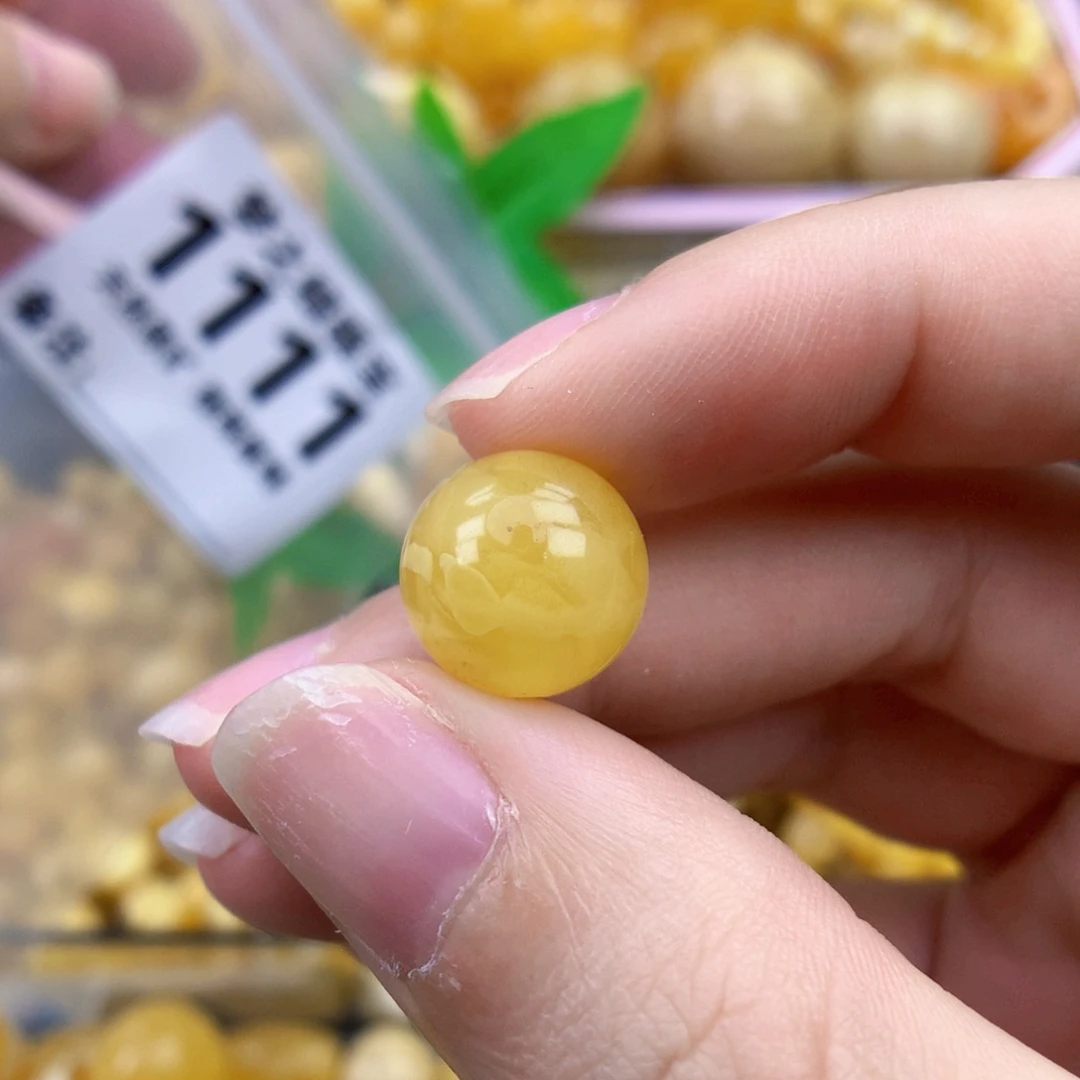 未镶嵌琥珀裸石12