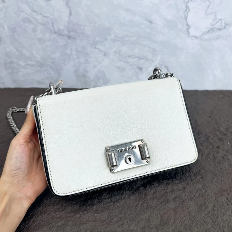 95新/缪缪/C18974199135/[251113CZ02]