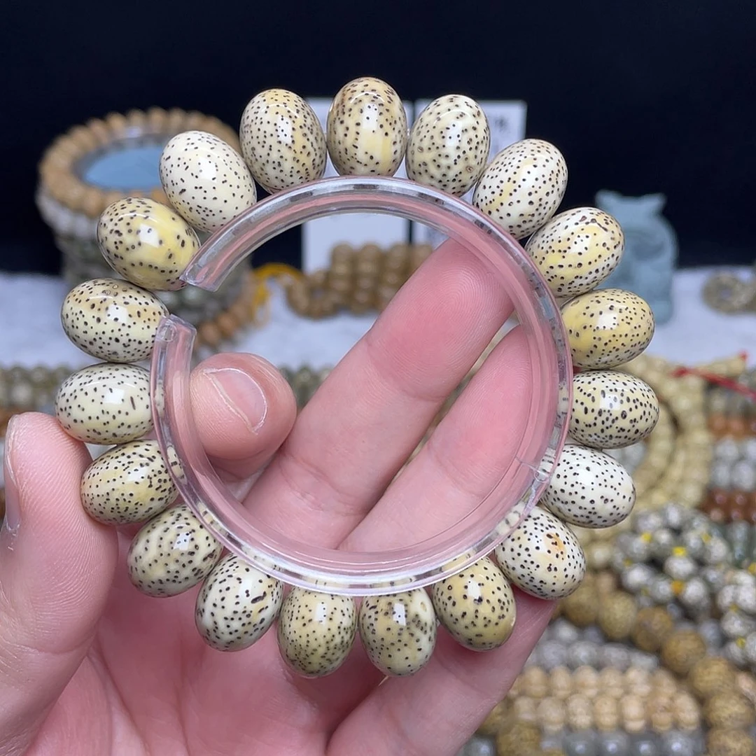 撒***锏吊坠星月菩提16尺寸，手串