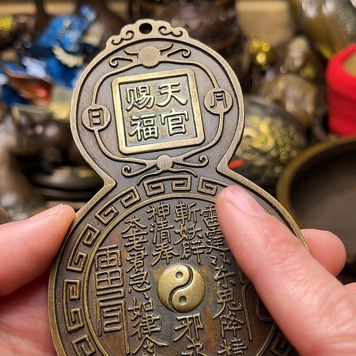 精美铜器批发档口