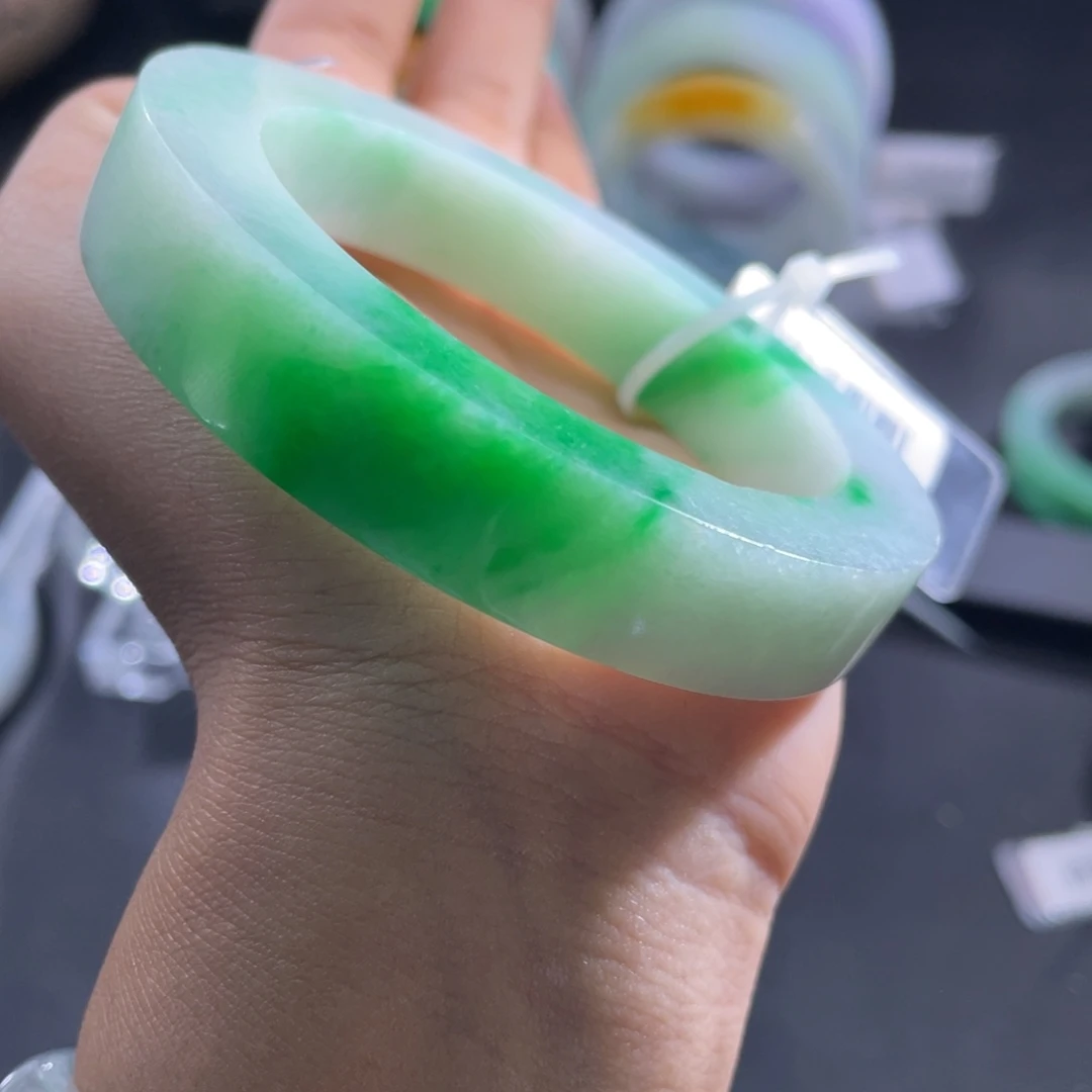 定制翡翠未镶嵌正圈