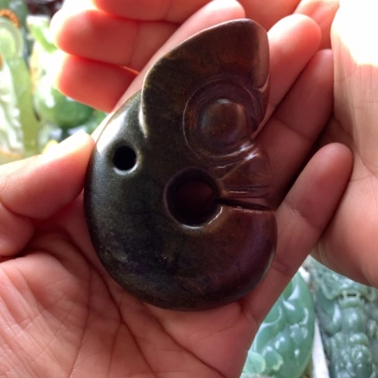 故***望岫岩河磨玉（透闪石质玉）未镶嵌挂件