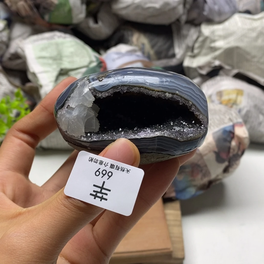 未镶嵌水晶珠宝半成品