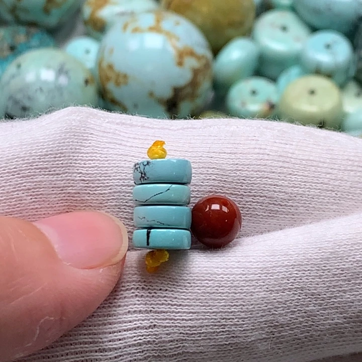 未镶嵌南红玛瑙珠宝奇石