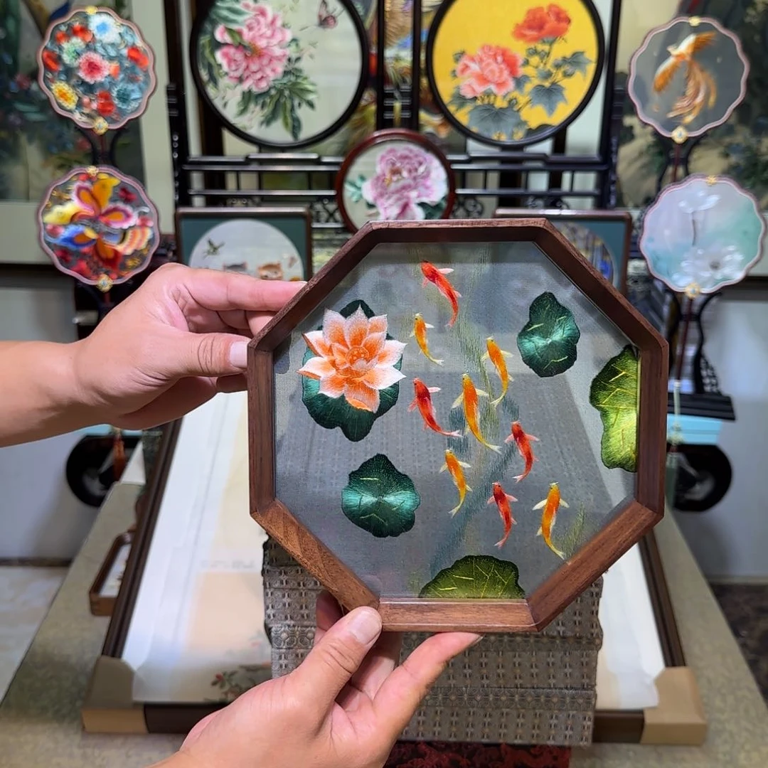 刺绣刺绣工艺精湛