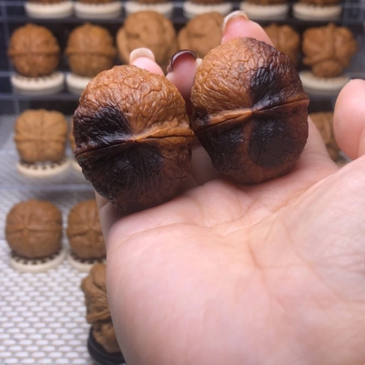 文玩核桃把件48号熊猫彩40➕尺