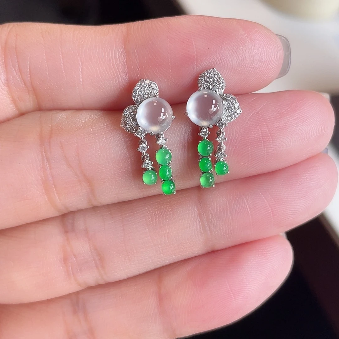 翡翠18K金镶嵌耳饰