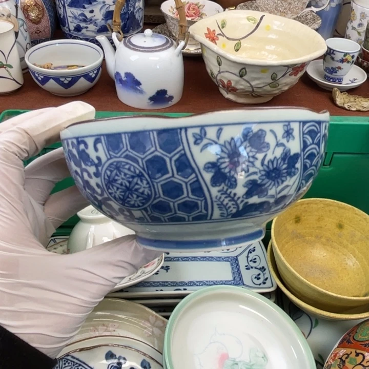 他家瓷器真美…开播了