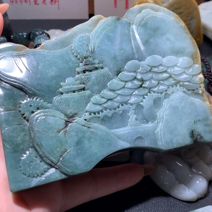 翡翠未镶嵌颈饰保真天然A货翡翠