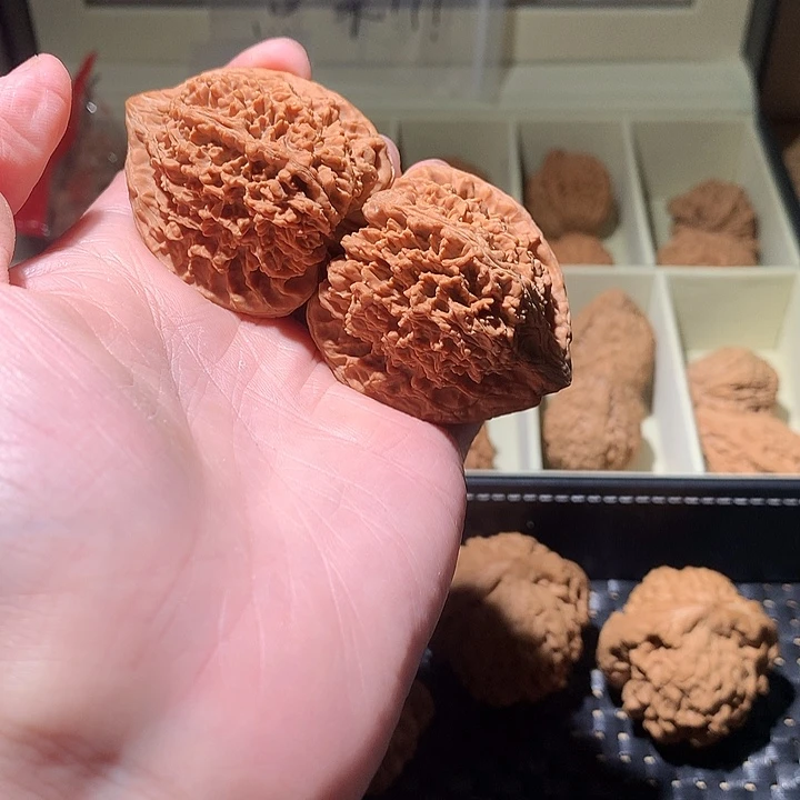 文玩核桃吊坠满天星