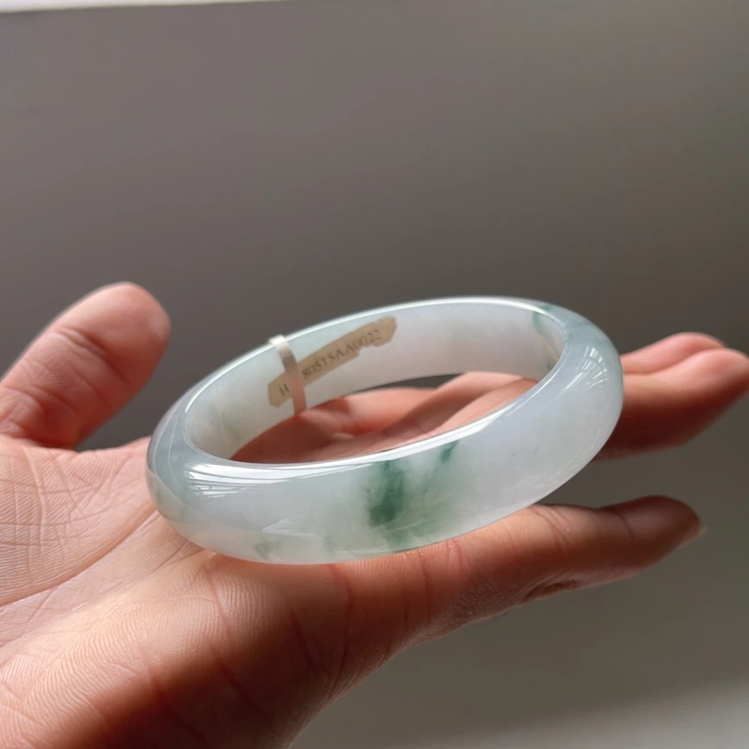 翡翠未镶嵌手镯56.9圈三天鉴赏期