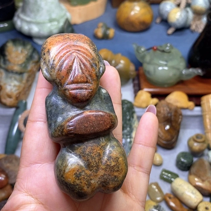 岫岩河磨玉（透闪石质玉）未镶嵌把件