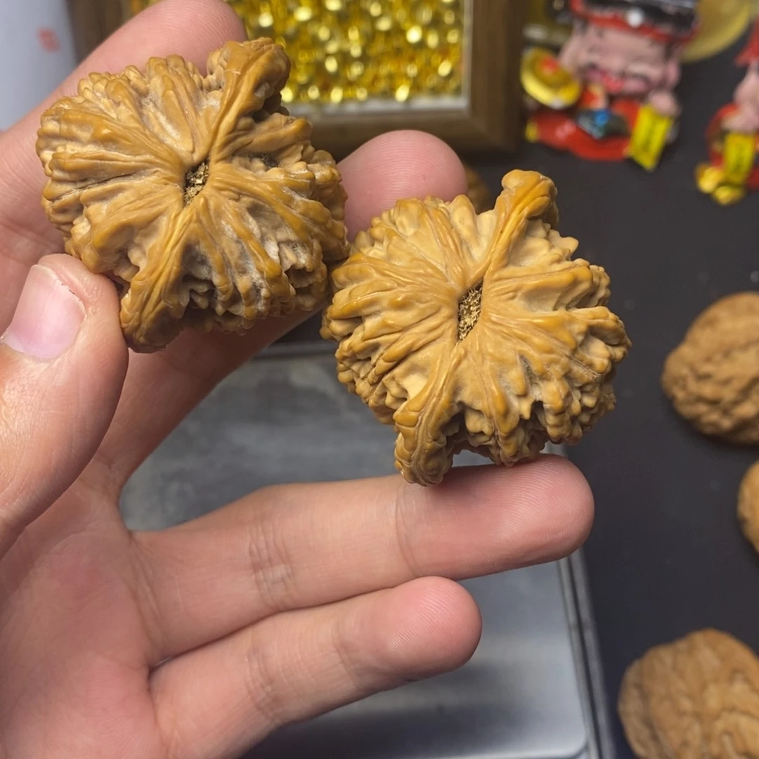 吊坠文玩核桃狮虎兽