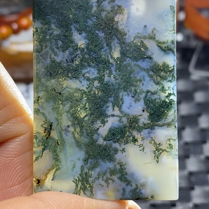 玛瑙/玉髓颈饰足银镀金镶嵌曳**峰