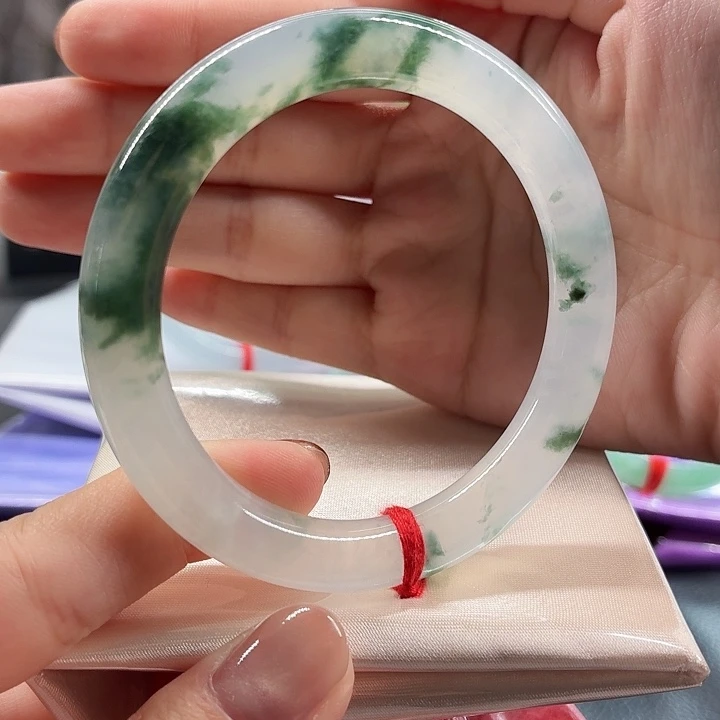 翡翠未镶嵌手镯53.5圈口