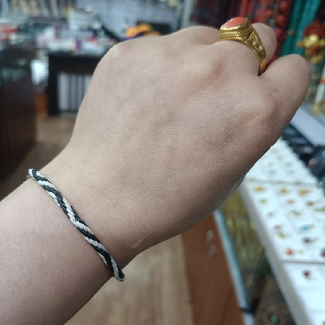 非金属布艺手链 百搭情侣设计师编织首饰藏式九眼绳精美藏式手链