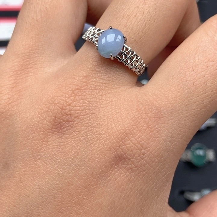 翡翠未镶嵌戒指戒指