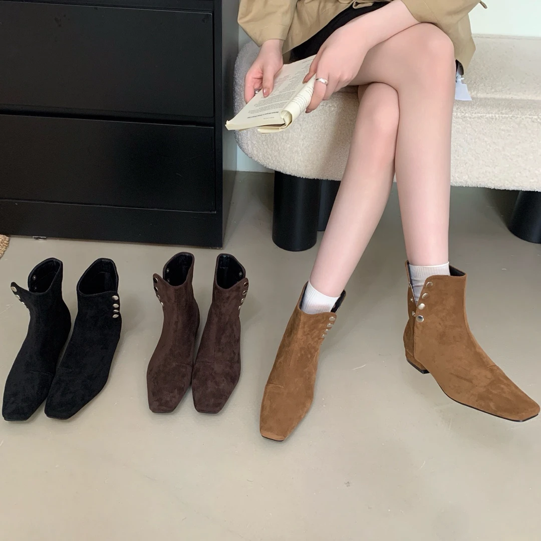 团团家 555-5 小众方头两穿翻折纽扣中筒靴皱褶堆堆靴简约短靴女
