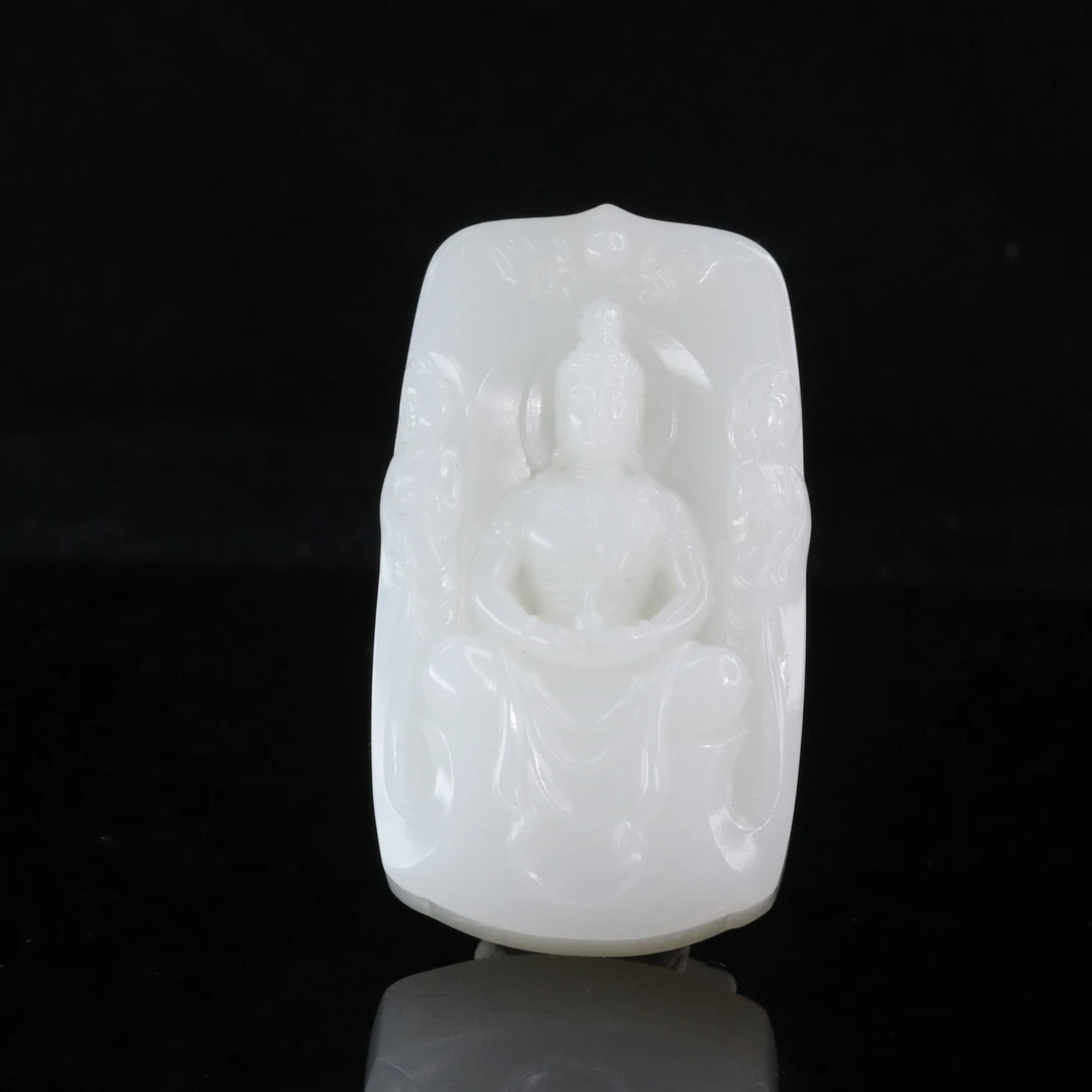 20和田玉羊脂白观音牌/300511上海嘉禾拍卖