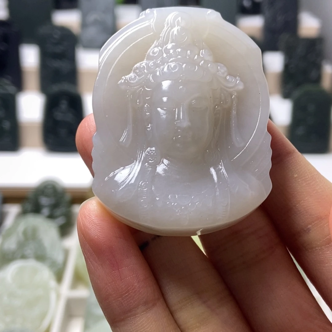 和田玉未镶嵌颈饰