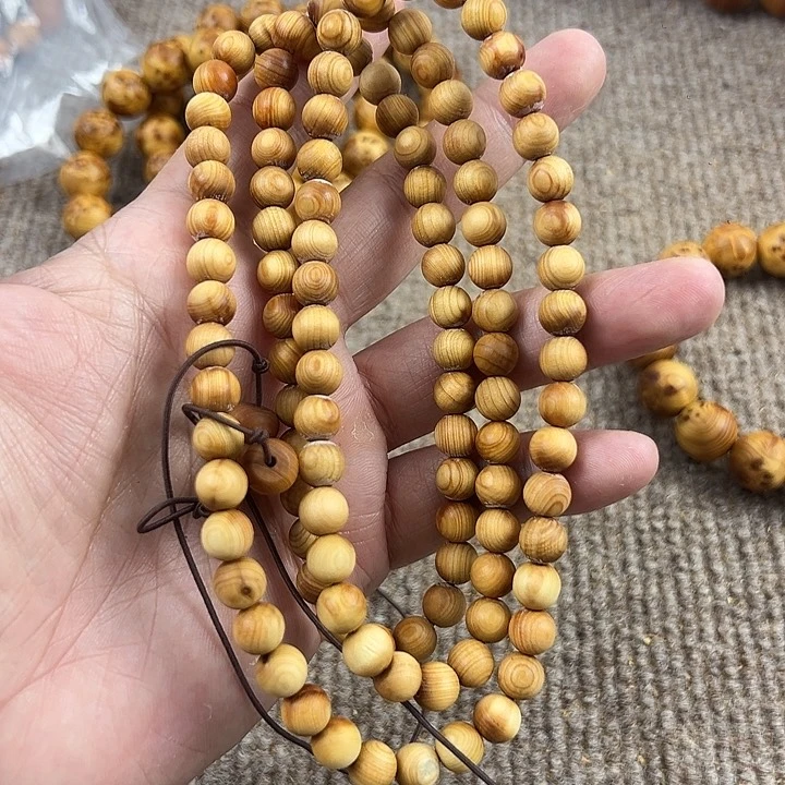 木太行崖柏0.8生料。。。。。