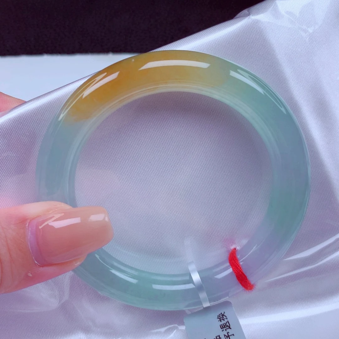 翡翠未镶嵌手镯手镯