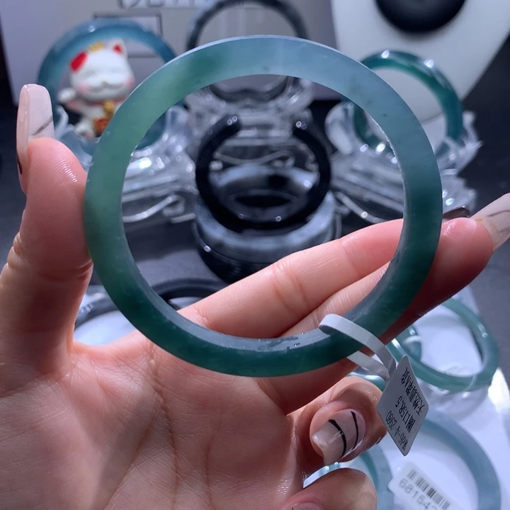 定制翡翠未镶嵌58口