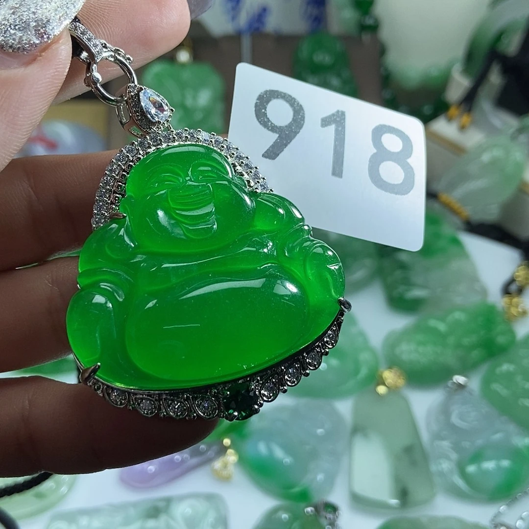 翡翠未镶嵌吊坠(赠链)